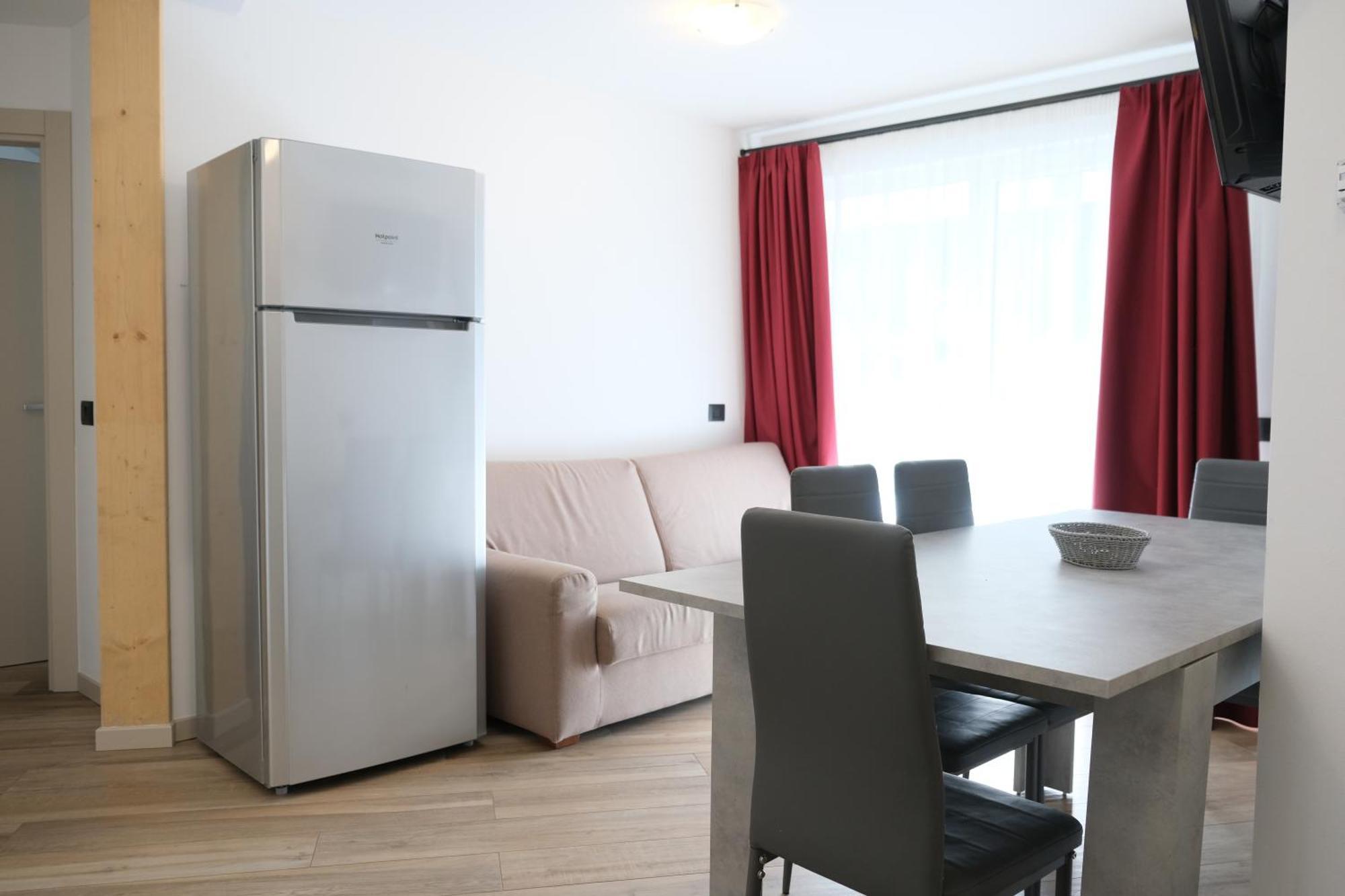 Ferienwohnung Cèsa Sot Bosch Canazei Exterior foto