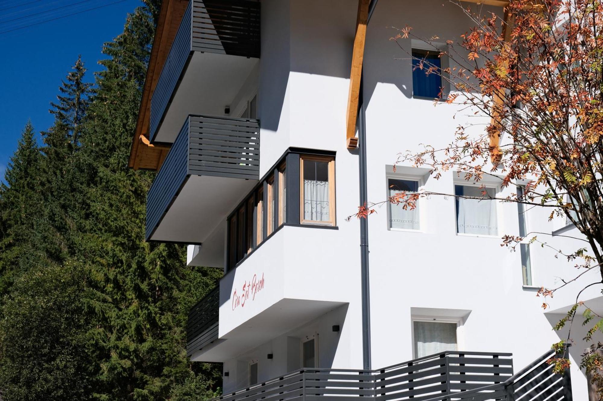 Ferienwohnung Cèsa Sot Bosch Canazei Exterior foto