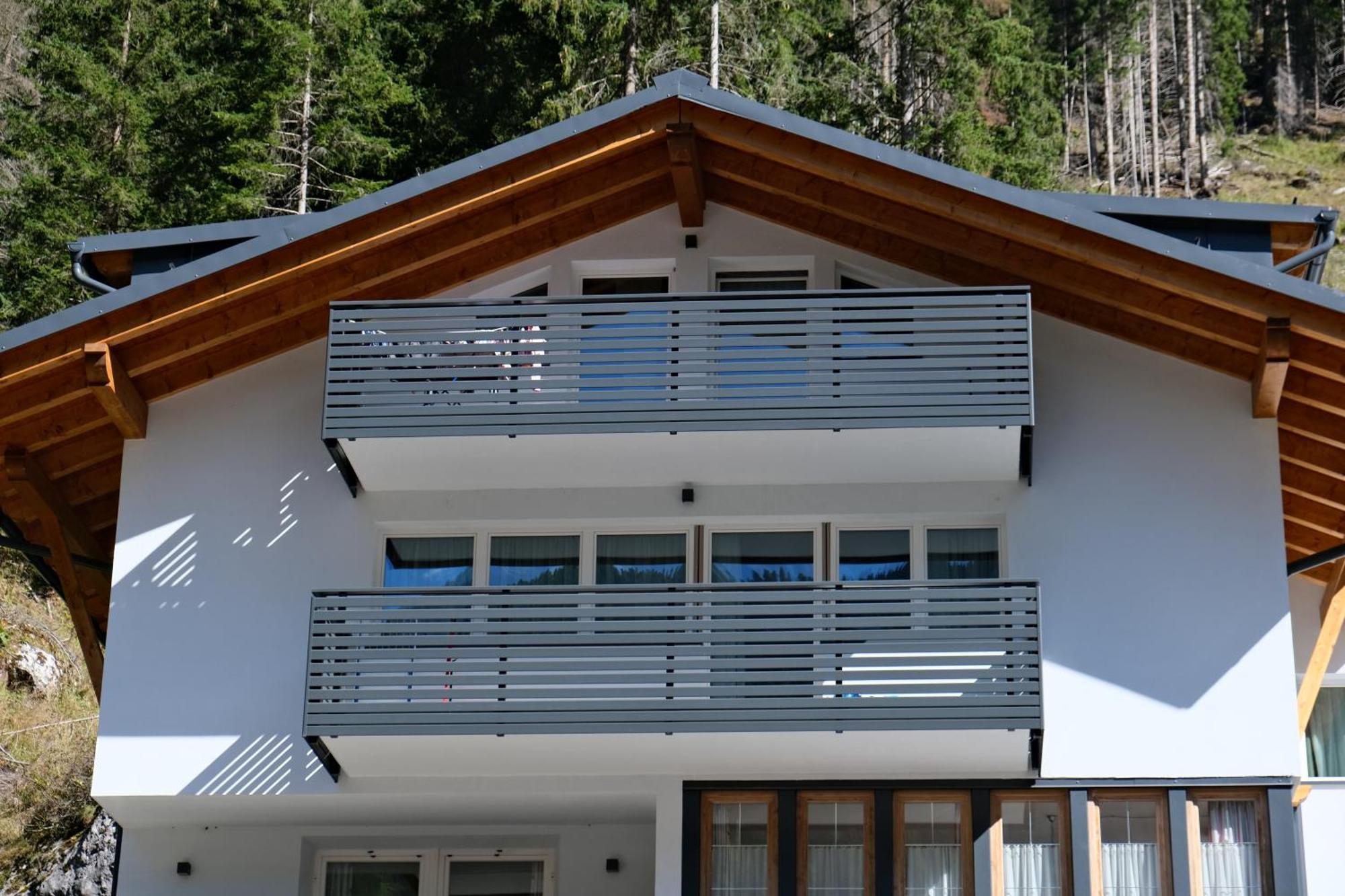Ferienwohnung Cèsa Sot Bosch Canazei Exterior foto
