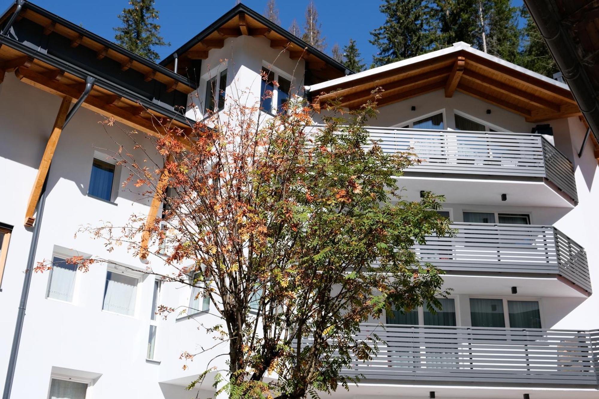 Ferienwohnung Cèsa Sot Bosch Canazei Exterior foto