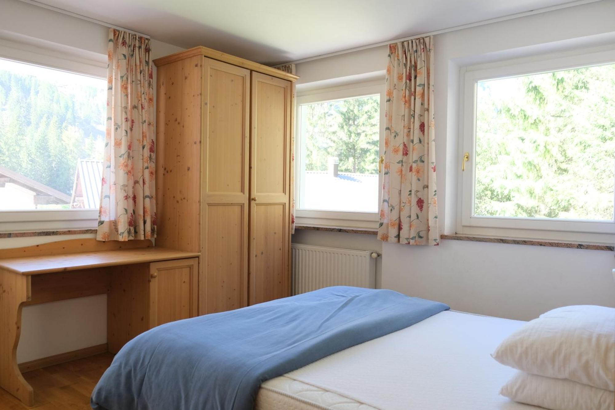 Ferienwohnung Cèsa Sot Bosch Canazei Exterior foto